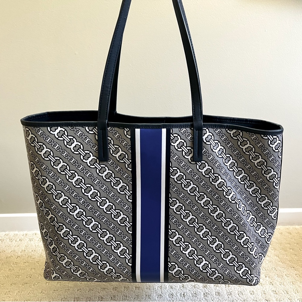 Tory Burch double chain patterned coated canvas tote bag